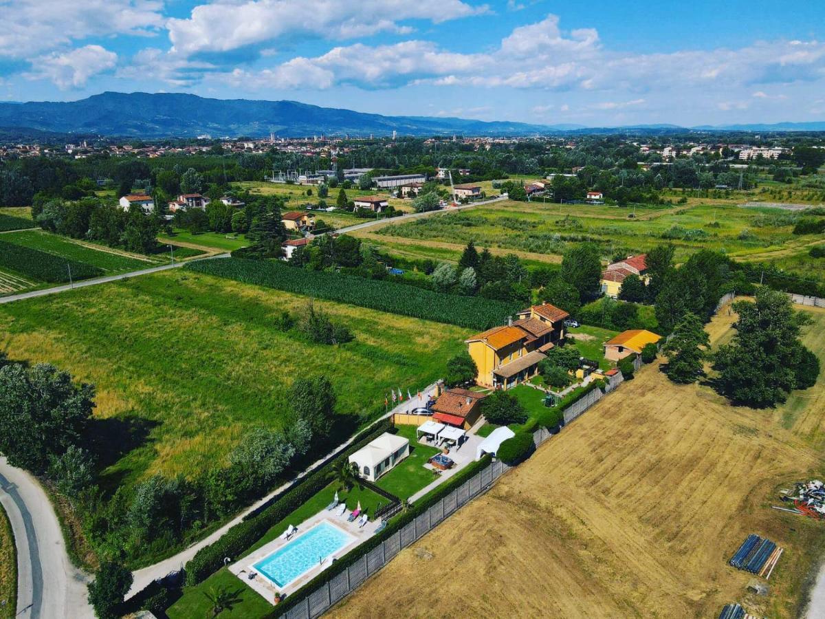 Agriturismo La Conte Lucca Eksteriør billede