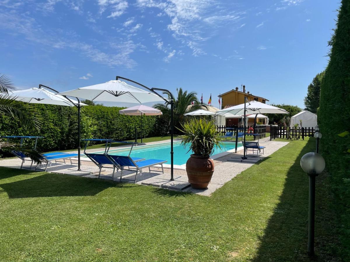 Agriturismo La Conte Lucca Eksteriør billede